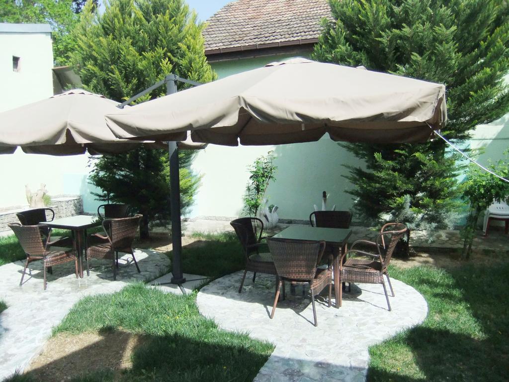Hotel Relax Tbilisi Luaran gambar